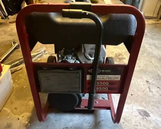 Briggs & Stratton Elite Series 5500/8500 Watt Portable Generator