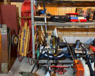 Ryobi with hedge & trimmer attachment - sold together