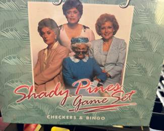 The Golden Girls Shade Pines Game Set, Sealed