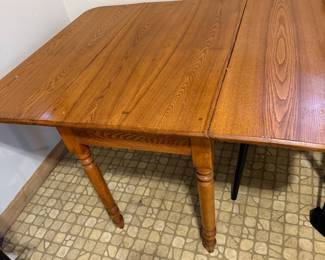 Antique Oak Double Drop Table