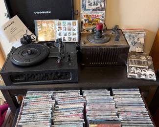 Crosley Turntable, , Vintage RCA Bakelite 45 Phonograph!