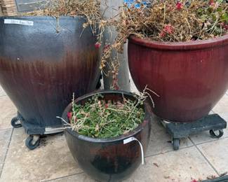 Large ceramic planter pots