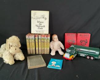 Vintage Books And Toys 