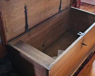 Interior view of the trousseau chest.