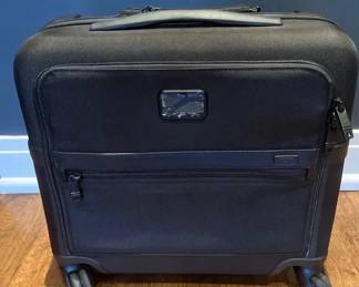 4 Tumi Luggage Pieces  Wheelie, Suiter, Duffel  Backpack