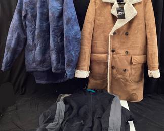 (3) ASSORTED JACKETS, NEW BOOHOO MAN BORG LINED DOUBLE BREASTED TAN OVERCOAT SIZE L, ALL IN MOTION MENS SHERPA IN BLUE SIZE XXL, GAP QUARTER ZIP SIZE L