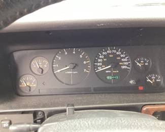 1996 Jeep Grand Cherokee VIN: 1J4GZ78Y9TC212836 Miles: 182443 Engine: 5.2 Color: BURGUNDY 1996 Jeep Grand Cherokee 5.2 Liter 4x4. Mileage 182,443 Power Accessories, Reese Hitch, Wired For Trailer. Has Signs Of Wear And Repair To Interior And Fading Paint Due To Age. Clean Title