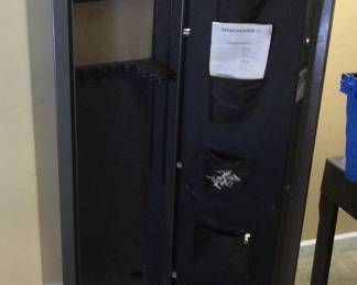 WINCHESTER TS12-30 LONG GUN SAFE, LIKE NEW w COMBO & KEY, 55in by 18in by 15in NO SHIPPING PICKUP ONLY
