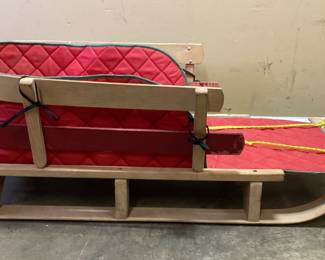 VINTAGE L.L. BEAN CHILDS PULL BEHIND SLED THIS NOSTALGIC SLED MADE BY L.L. BEAN WITH INSERT IS A GREAT ADDITION TO ANYONES COLLECTION. PERFECT FOR PHOTOGRAPHERS FOR PROP OR AN ADDITION TO ANY ROOM. No shipping pickup only