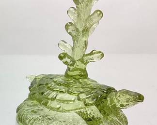  FENTON GREEN GLASS TURTLE RING TREE HOLDER, 4in H