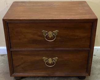  VTG. HENREDON MAHOGANY NIGHTSTAND, BRASS HARDWARE NO SHIPPING PICKUP ONLY
