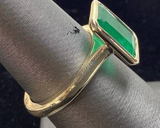 14KT YELLOW GOLD EMERALD RING, SIZE 6, 2.77ct EMERALD, 4.5g TOTAL WEIGHT, AIGL APPRAISAL $9,822.00