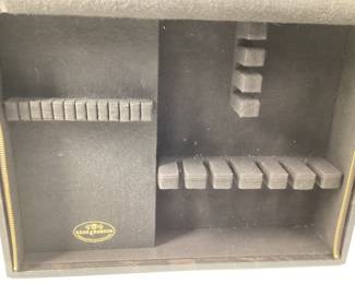  71pc STERLING SILVER REED AND BARTON FRANCIS I PATTERN FLATWARE. THIS LOT FEATURES STERLING SILVER REED AND BARTON FRANCIS I AN ORNATE, RENAISSANCE STYLE INSPIRED BY THE 16th CENTURY. AN INVESTMENT THAT GROWS WITH GENERATIONS. WEIGHTS ARE AS FOLLOWS. SOLID STERLING FLATWARE 2585.48 GRAMS, 5.7 lbs. STERLING SILVER HANDLE FLATWARE 861.83 GRAMS, 1.9 lbs. TOTAL COMBINED WEIGHT 3447.3 GRAMS, 7.6 lbs.