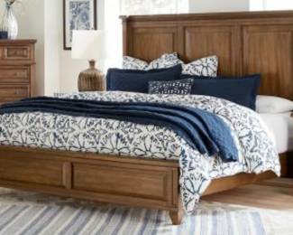 AspenHome Queen Bed