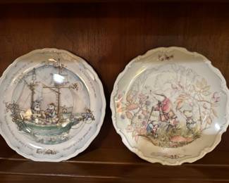 Royal Doulton Wind in the Willows, Owl & Pussycat plates
