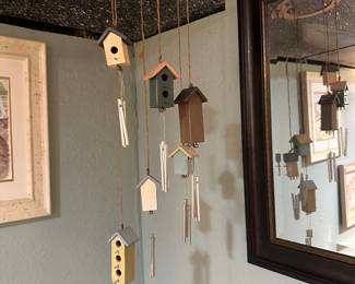 Birdhouse wind chime