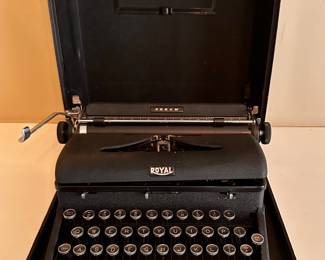 Circ. 1940 Royal Portable Typewriter in Monogrammed Case