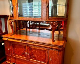 19th c. 2-tier Philadelphian Oak/Glass Buffet Custom-made Server (79"x52.75"x19")
