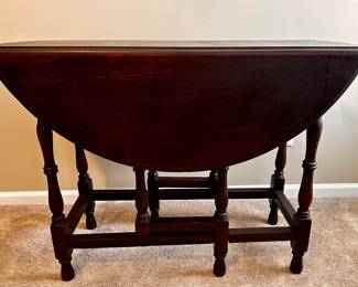 Antique Oak Gate-leg Table