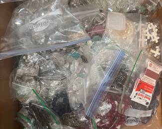 Professional jewelry supplies 