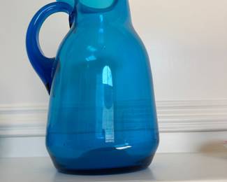 Glass art pitcher 