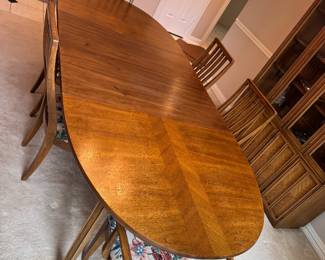 Antique table and 6 chairs 