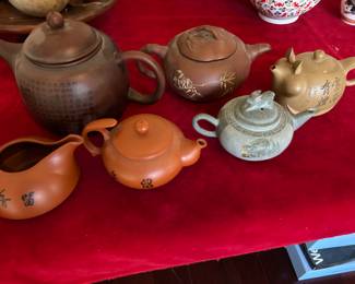 Sweet Asian teapots. 