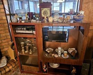 Brass items and Figurines 