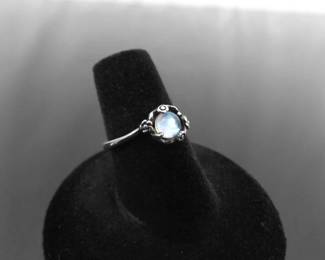 NEW .925 Sterling Silver Moonstone Crystal Ring Size 6
