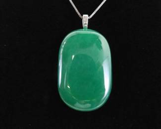 .925 Sterling Silver Jade Cabochon Pendant Necklace
