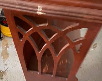 Two matching bookshelves about3feet high