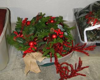 Christmas and holiday florals too