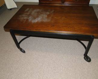 Rolling table, does need a little TLC