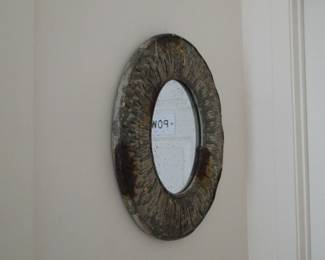 Another round mirror