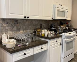 Overview - please come to shop these items!