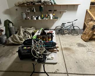 STILL AVAILABLE FOR SATURDAY! Feel free to send offers on anything you're interested in!