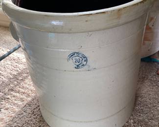 Great 20 gallon crock