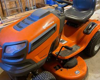 Husqvarna tractor