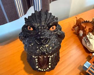 Trendmasters Godzilla Head Bank