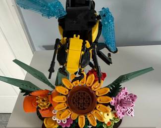 LEGO Creator Expert Bumblebee   Building Set second image