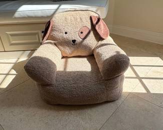Delta Children Cozee Pal Chair, Puppy Design, Plush Toddler Armchair