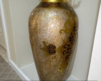 Large Decorative Vase with Gold Accents and Ornate Patterns second image