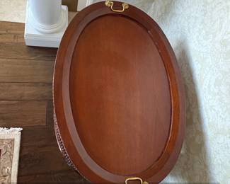 Antique Mahogany Oval Drinks Cabinet or Tea Table second image