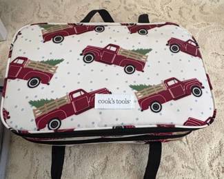 Cooks Tools Insulated Casserole Carrier Vintage Truck  Christmas Tree Print