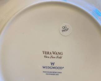 Vera Wang Wedgwood Vera Lace Gold Fine English Bone China Dinnerware Set second image