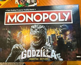 Monopoly Godzilla Monster Edition Board Game