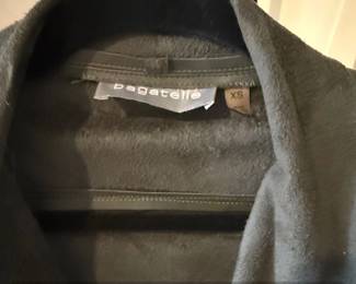 Bagatelle Collection Womens Open Front Faux Leather Jacket XS Olive Green second image