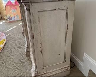 Distressed Farmhouse Sideboard Console Table with Fluted Columns second image