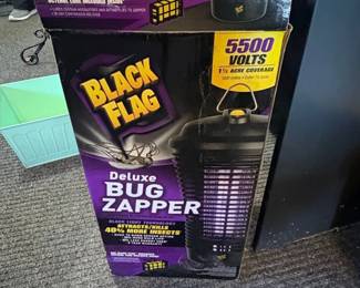 Black Flag Deluxe Bug Zapper with Octenol Lure
