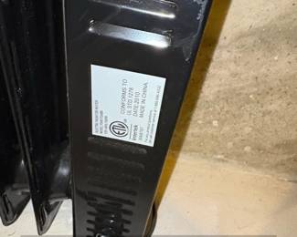 Pelonis Electric OilFilled Radiator Heater second image